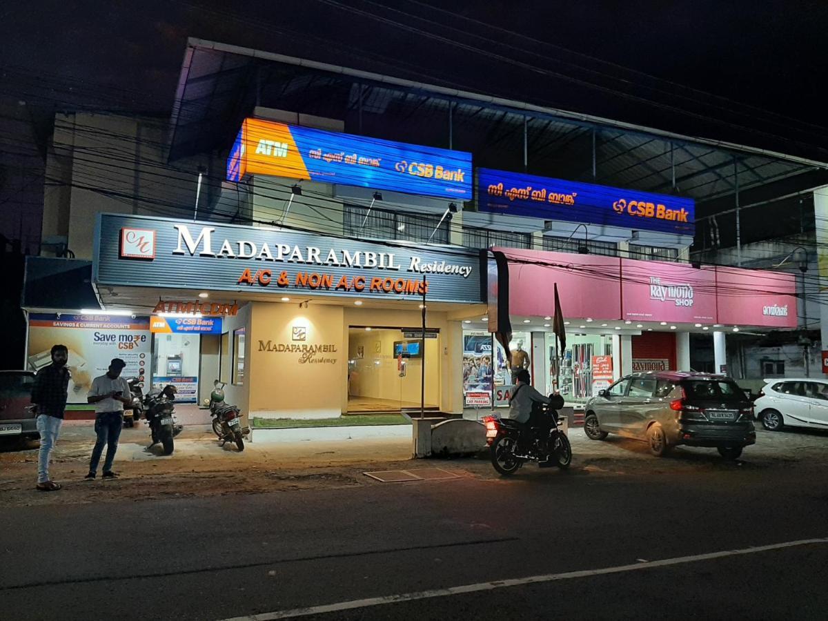 Madaparambil Residency Alwaye Exterior photo